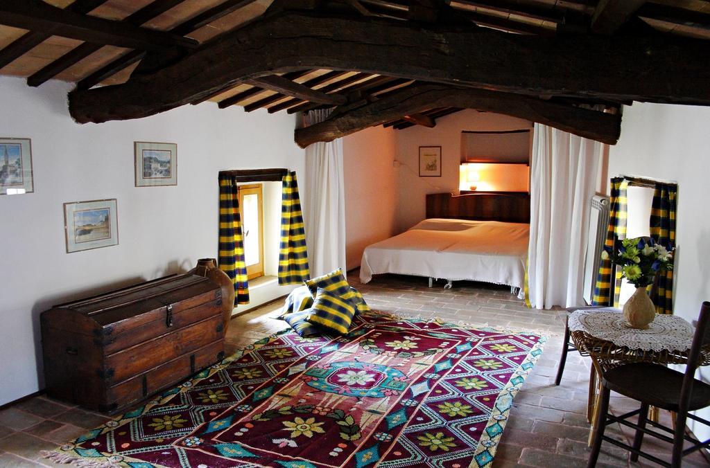 Gasthaus Agriturismo Residenza Paradiso Trevi Zimmer foto