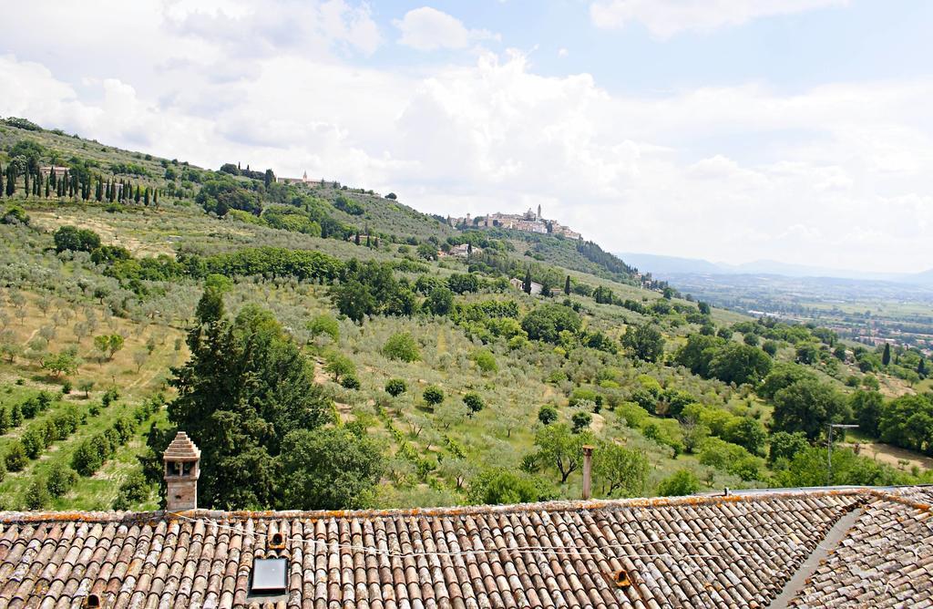 Gasthaus Agriturismo Residenza Paradiso Trevi Exterior foto